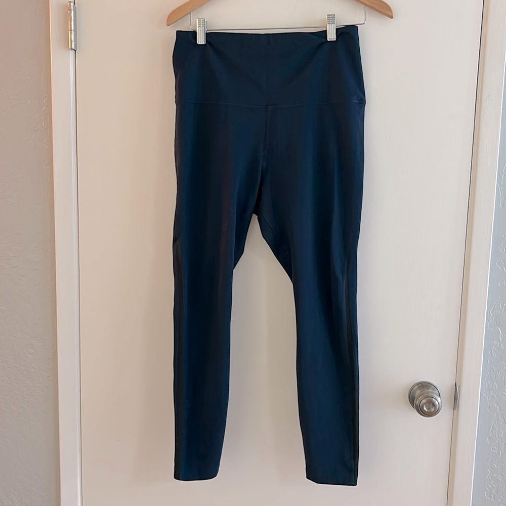 Core 10 athletic leggings size L